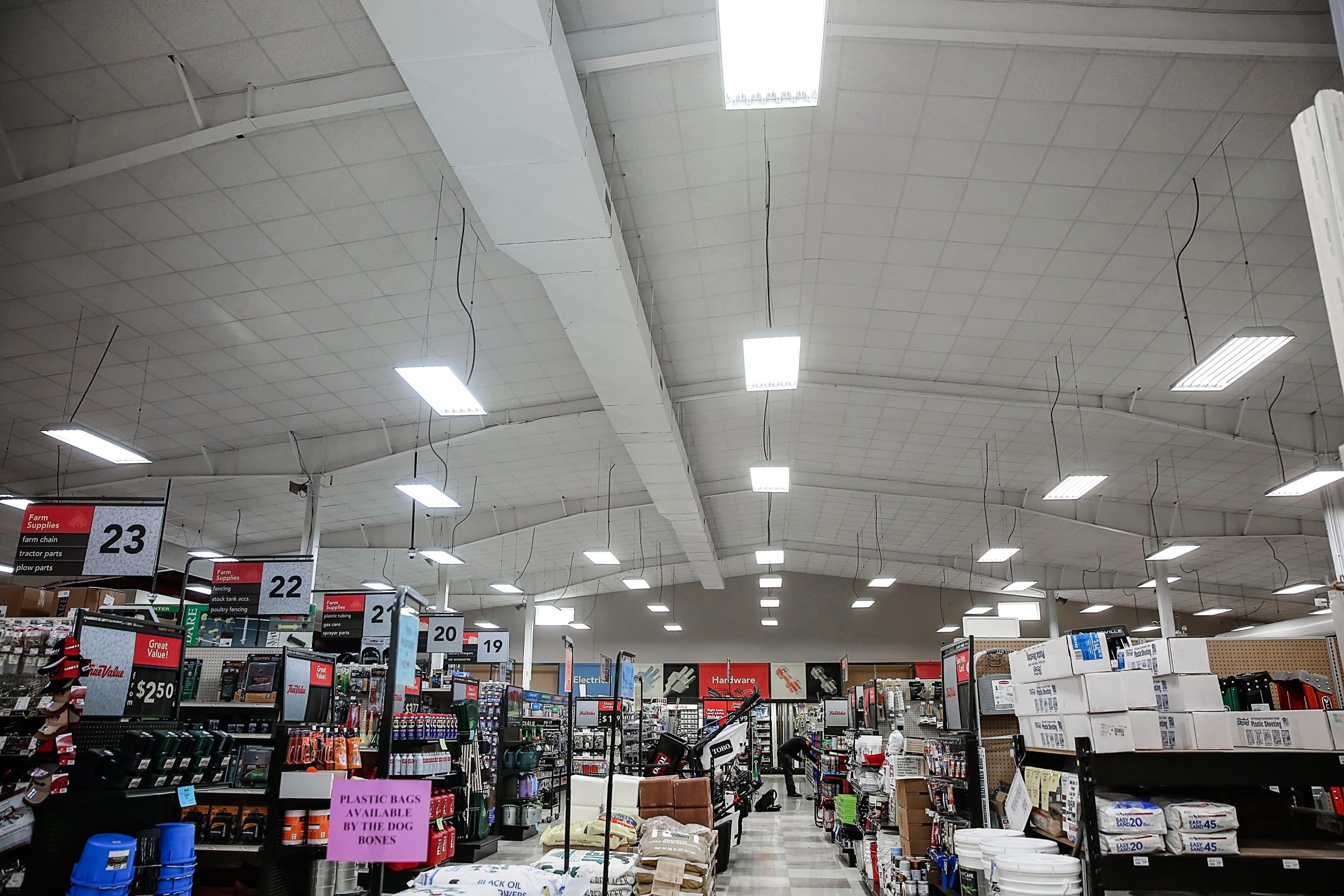 nelson-agricenter_page_1_image_0002