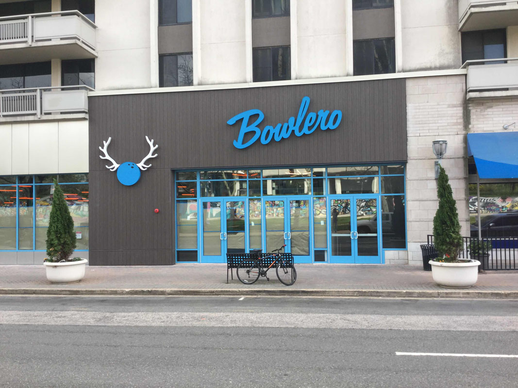 bowlero3-1.jpg