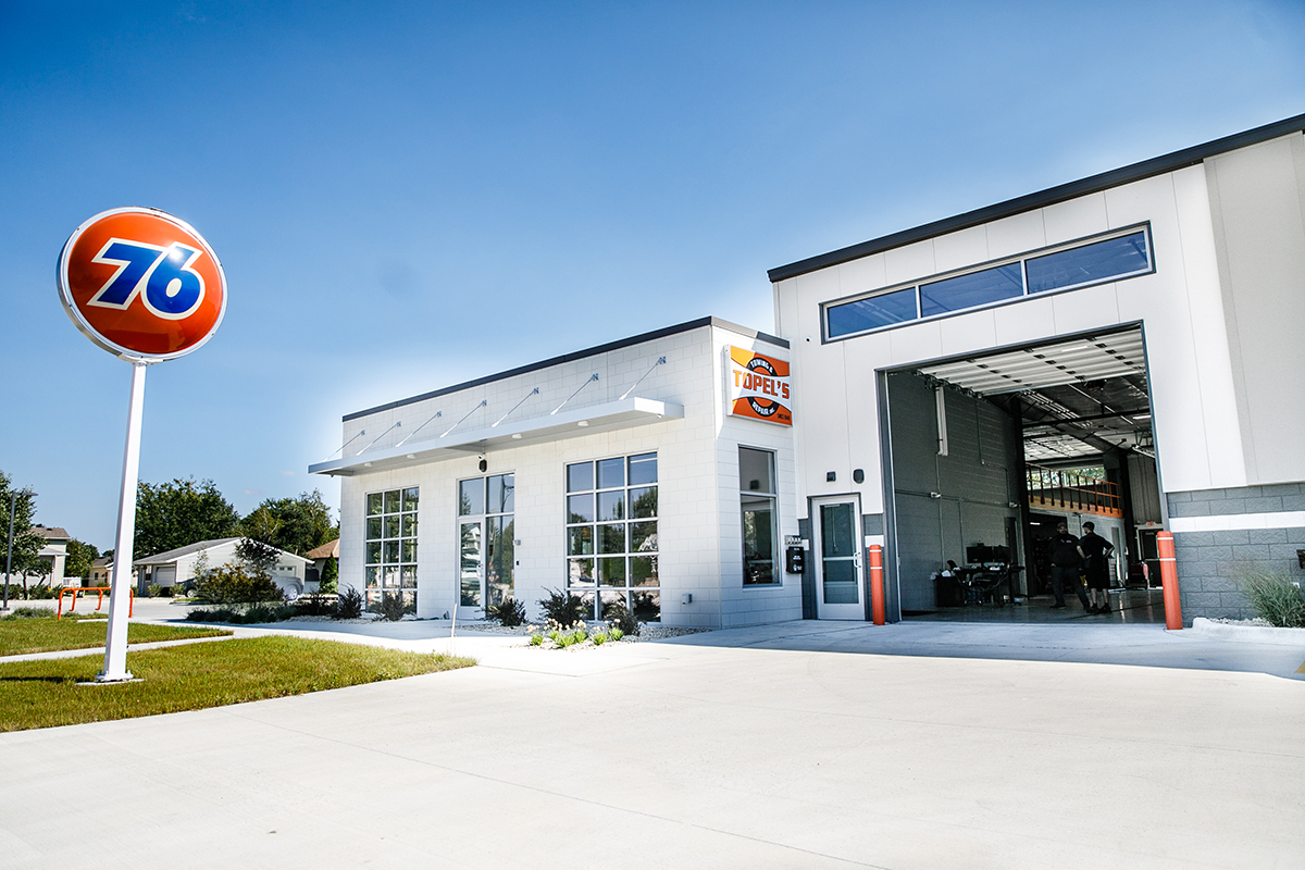 topels-service-center-03_1200