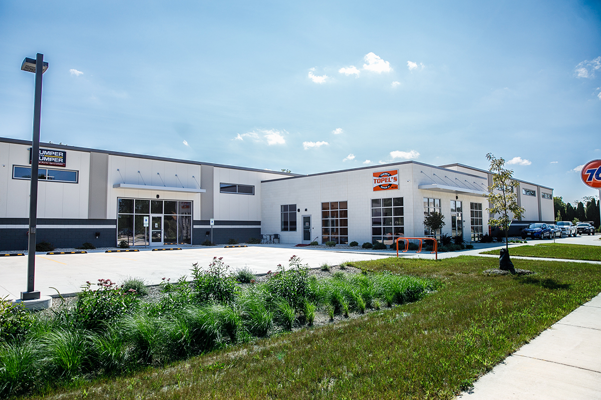 topels-service-center-04_1200