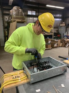 apprentice fixing equipment