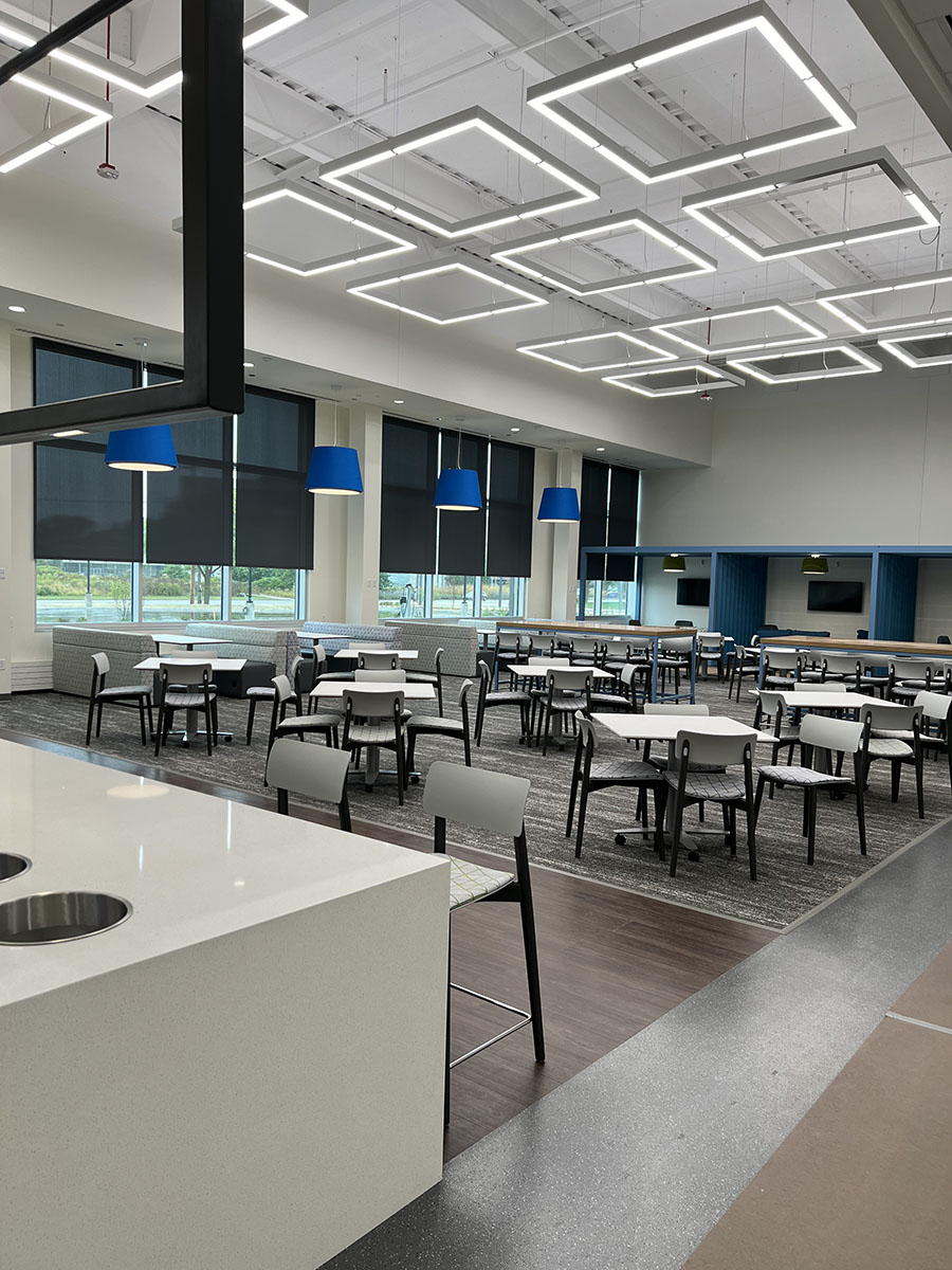 Johnson Controls Engineering Center-04_1200-pixels