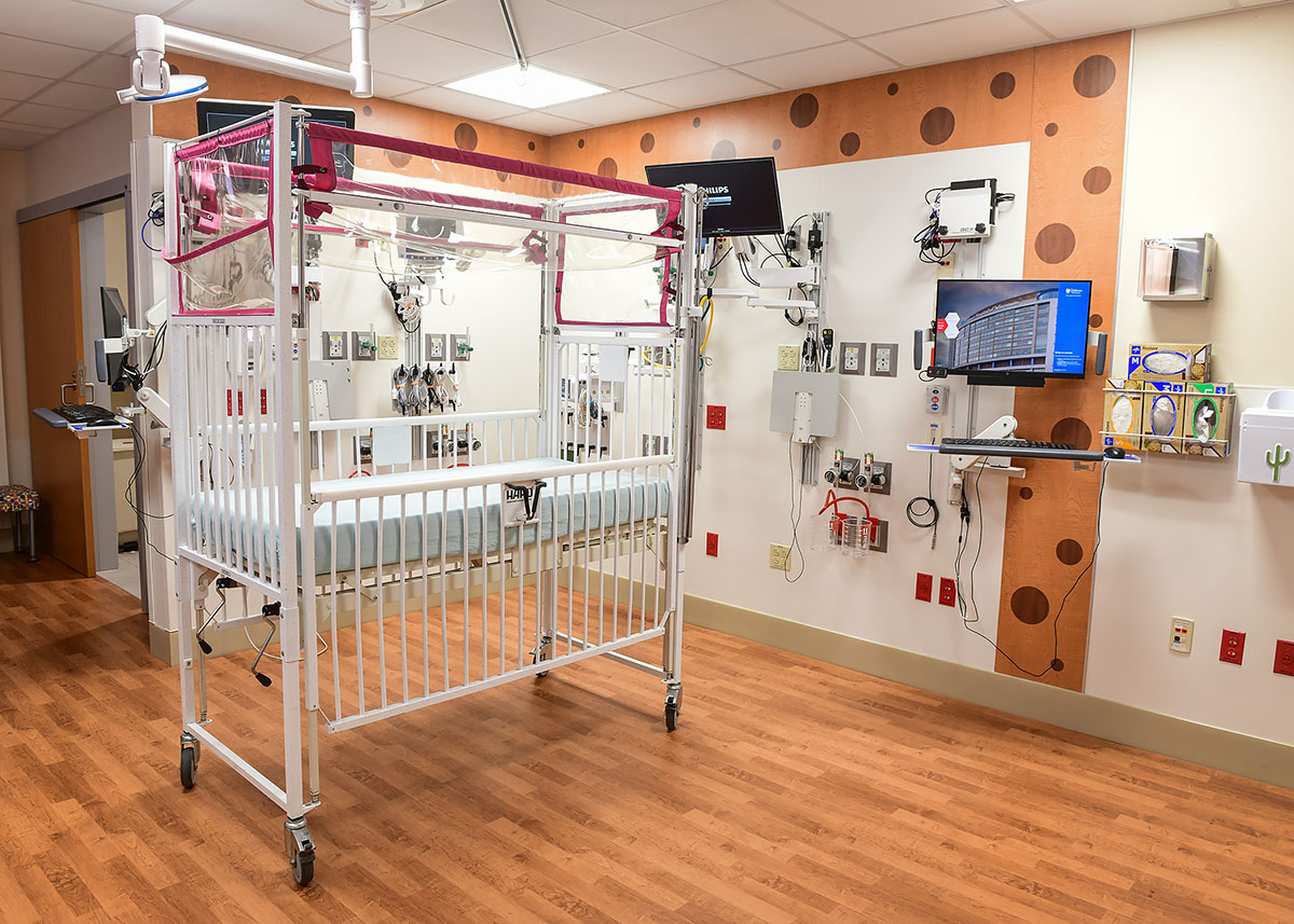 Children's Wisconsin Pediatric Intensive Care Unit-02