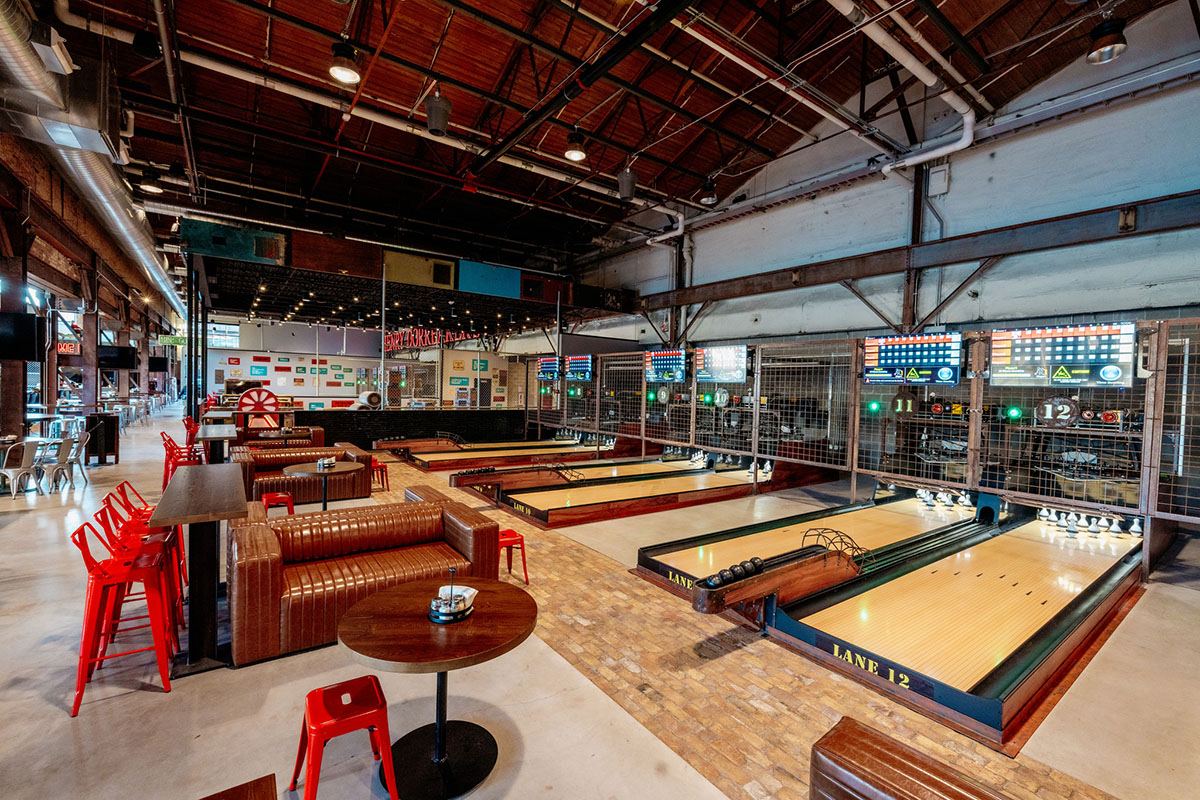 Henry Dorrbaker's Pub & Play-06