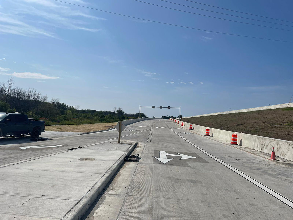 IH 43 Mequon Road-07