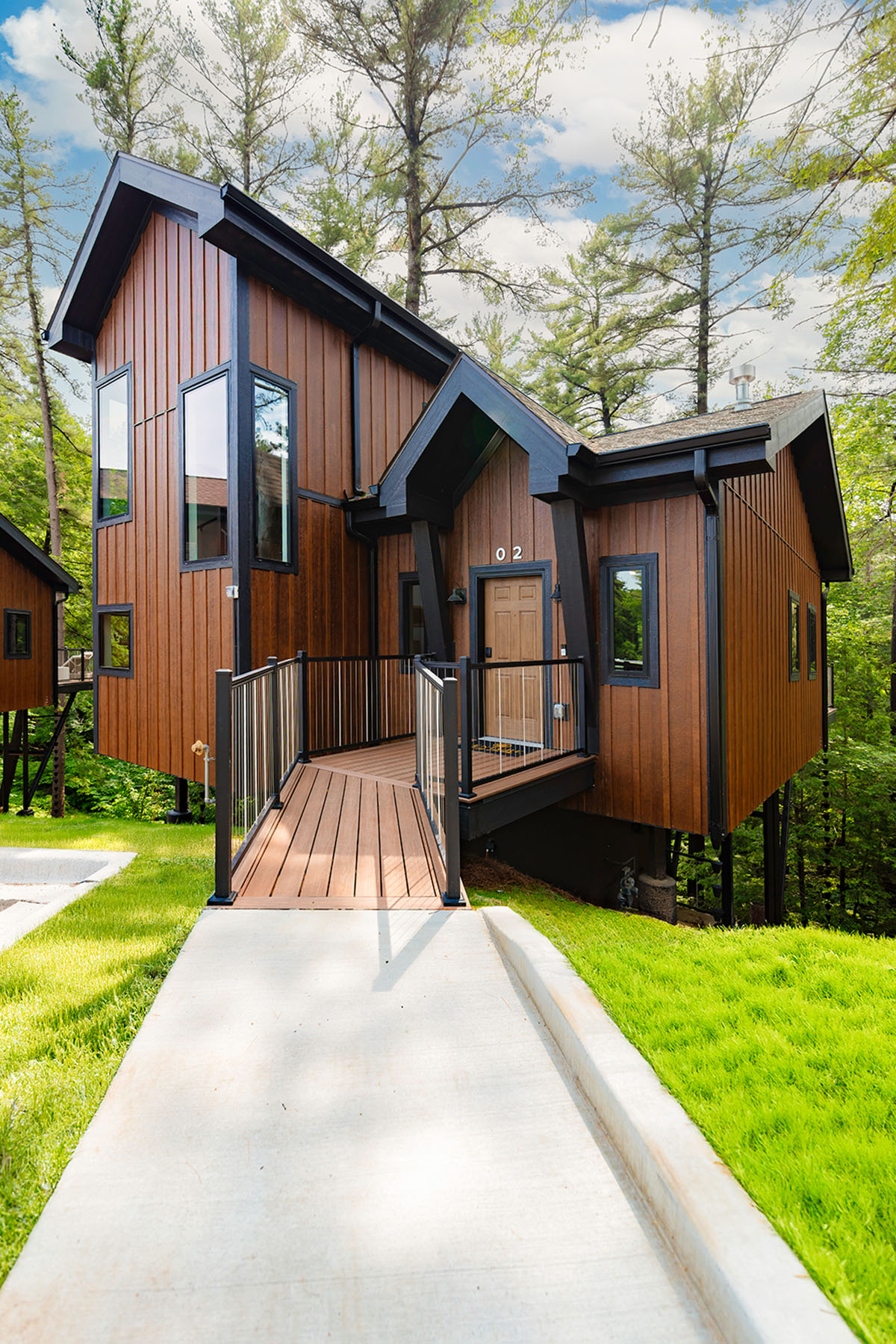 Treetop Villas at Mirror Lake-02