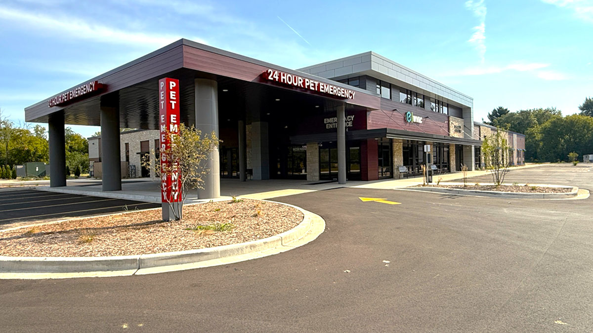 Wisconsin Veterinary Referral Center-01